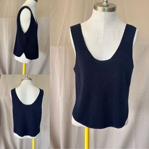 INTERMIX SCOOP NECK MEDIUM TANK TOP MEDIUM NAVY BLUE